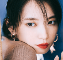 同じ赤でもこんなに違う!?  質感で変わる赤リップのイイ女メイク術