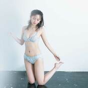 森日菜美、透明感たっぷりなランジェリー姿を披露！内側から色っぽく【ひんやりえっちみ】ランジェリー5選