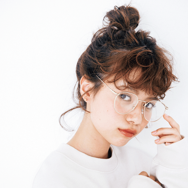 「うなじも見えて色っぽい、エロすぎます…♡」　大人のおだんごアレンジのポイントって？