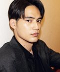 水上恒司。ar12月号より