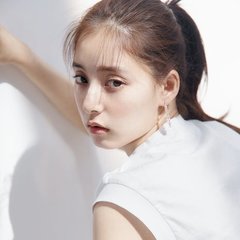 新木優子「キレイのための相棒はこれ♡」美ボディ女優が欠かせないと語るのはまさかの炭酸水!?
