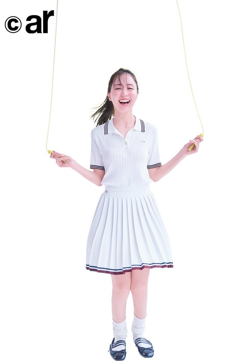 乃木坂46・賀喜遥香さん。2025年ar5月号より