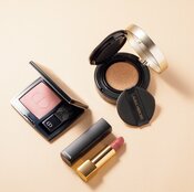 arモデルのコスメ三種の神器が知りたい!「私の中で圧倒的1位を誇るクッションファンデ」
