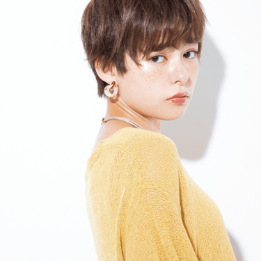 ショート ストレート 前髪ありの髪型 ヘアスタイル Ar アール Web ヘアカタログ