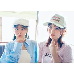 「カジュアルにいく？それともトレンド志向？」FRUITS ZIPPER・櫻井優衣＆月足天音が着こなす【ハンチング＆キャップ】コーデ