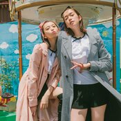 【ar×épine】偏愛ブランドの新作が可愛すぎ♡佐藤栞里×宮田聡子がお手本!レトロガーリーコーデ2選