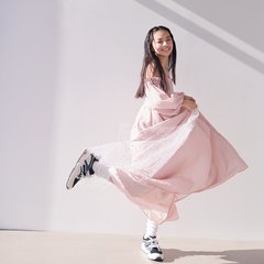 これぞ“恋する女の子”スタイル！甘めモードを足元で外すのがポイント♡上國料萌衣が着こなす【ピンクワンピコーデ】４選