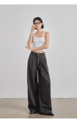 仕事もプラベも”美スタイル”が命♡都会派ワイドパンツでひとり勝ちコーデ【おすすめワイドパンツ4選】