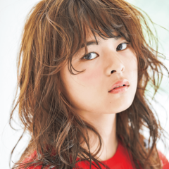 自分で巻いてもなんか微妙… 今の髪型に飽きてるならバンクパーマ、かけてみない？