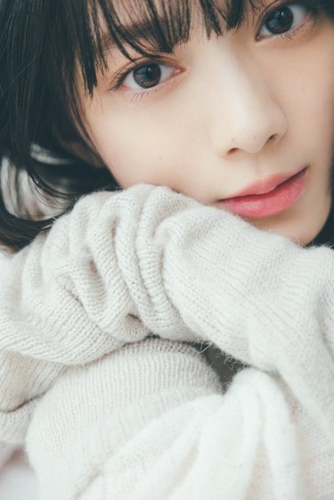 画像・写真】 | 櫻坂46・森田ひかる、＂櫻坂カラー＂の秋ニット