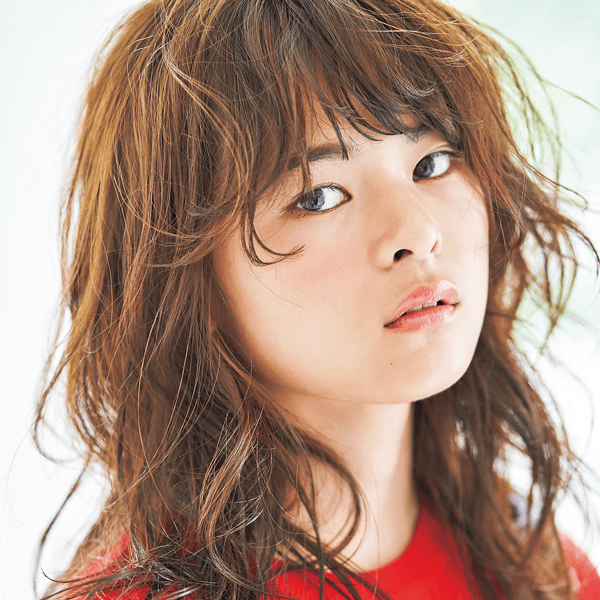 自分で巻いてもなんか微妙… 今の髪型に飽きてるならバンクパーマ、かけてみない？