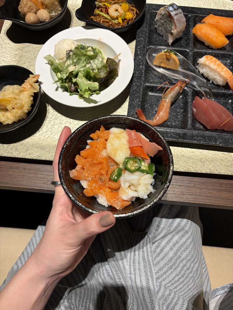 「大江戸温泉物語 Premium よしのや依緑園」バイキングレビュー