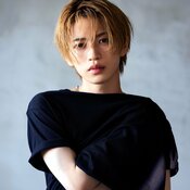 岩橋玄樹、ar8月号(7/12発売)に初登場!色気ダダ漏れな表情にドキッ♡フェロ男な美腹筋カットなど、麗しの“大人いわち”に釘付け