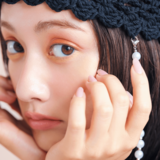 ラフすぎずに洒落みのある抜け感フェイスが誕生♡Diorの新作アイパレでつくる【イエロー×コーラルアイメイク】HOW TO