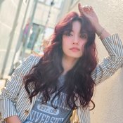 【ロング】リッジパーマに負けない迫力のレッドバイオレット