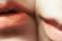 うるちゅるリップを作るための冬のマストケア4つ