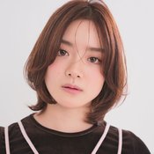 【ボブ】細かく忍ばせたハイライトで陰影をつけたワザありカラー