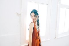 リラクシーな後毛の正体がぷちぷちレイヤー