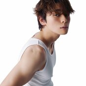 ゴードンの浮き出る血管が男前すぎ!眼福ショットをたっぷりお届け♡