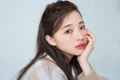 春っぽさ全開のパレットでラブい囲み目＆チークに♡【村瀬紗英がお試し】