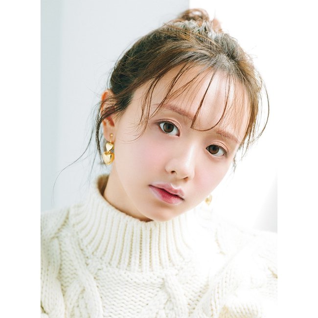 「美味しいごはんは我慢したくない！」とびきりのメイクテクで小顔に♡森香澄がお手本【ar流・メリハリピンクメイク】HOW TO