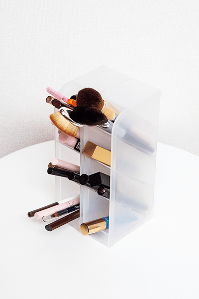 朗報 出しっぱなしでもおしゃれに収納できます 100均アイテムで作る自分だけのカスタムドレッサーがすごい Arweb アールウェブ 2ページ目 大好きな人にモテるための髪型 メイク ファッション情報満載