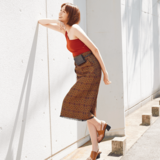 夏だからって派手色着なくちゃいけないですか？　オトナ女子に捧ぐ真夏のサファリカラーのすすめ