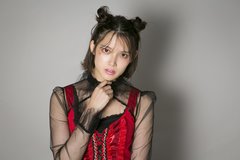 グリッターでキラキラ♡　キュートなポップメイク【ハロウィン特集】