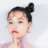 キラキララメが大好きな子必見！やりすぎ感がない【韓コス】ならではのラメメイク術