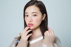 ずっと待ってた！マルチグロスを使い倒して旬顔に♪【村瀬紗英がお試し】