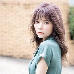 毎日のアレンジや巻き髪にウンザリ…。 そんなロングヘア女子を救うマンネリ打破カラーはこちら!