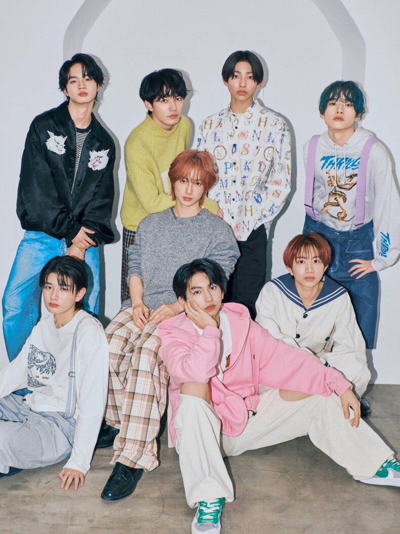 VOKSY DAYS(前列・右より)荘司亜虎、涼瀬一颯、田村颯大、(中央)橋 新夢、(後列・右より)橋新夢、松崎朔弥、飯世善文、長野蒼大、越山敬達