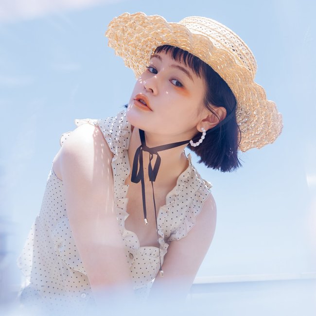 ​夏の主役はいただきます！emma、エモムード全開の麦わら帽を…♡ 夏を楽しむ【映えアイテム】6選
