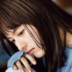 【ミディアム】ブルベ肌×暗髪ブラウンの地味コンビをハイライトで華やかにアプデ