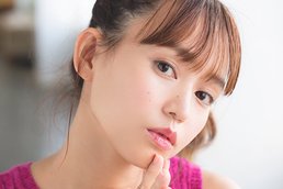 Q.鼻を高く見せたいんです! A.眉間からの鼻筋ハイライト+ノーズシャドウで鼻高に【メイクQ&A】