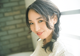 ひとつ結びしがちな女子はギャップ萌えを仕掛けられる!? 簡単ゆるアレンジ教えます