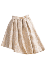 可愛すぎないオトナの花柄スカート６選