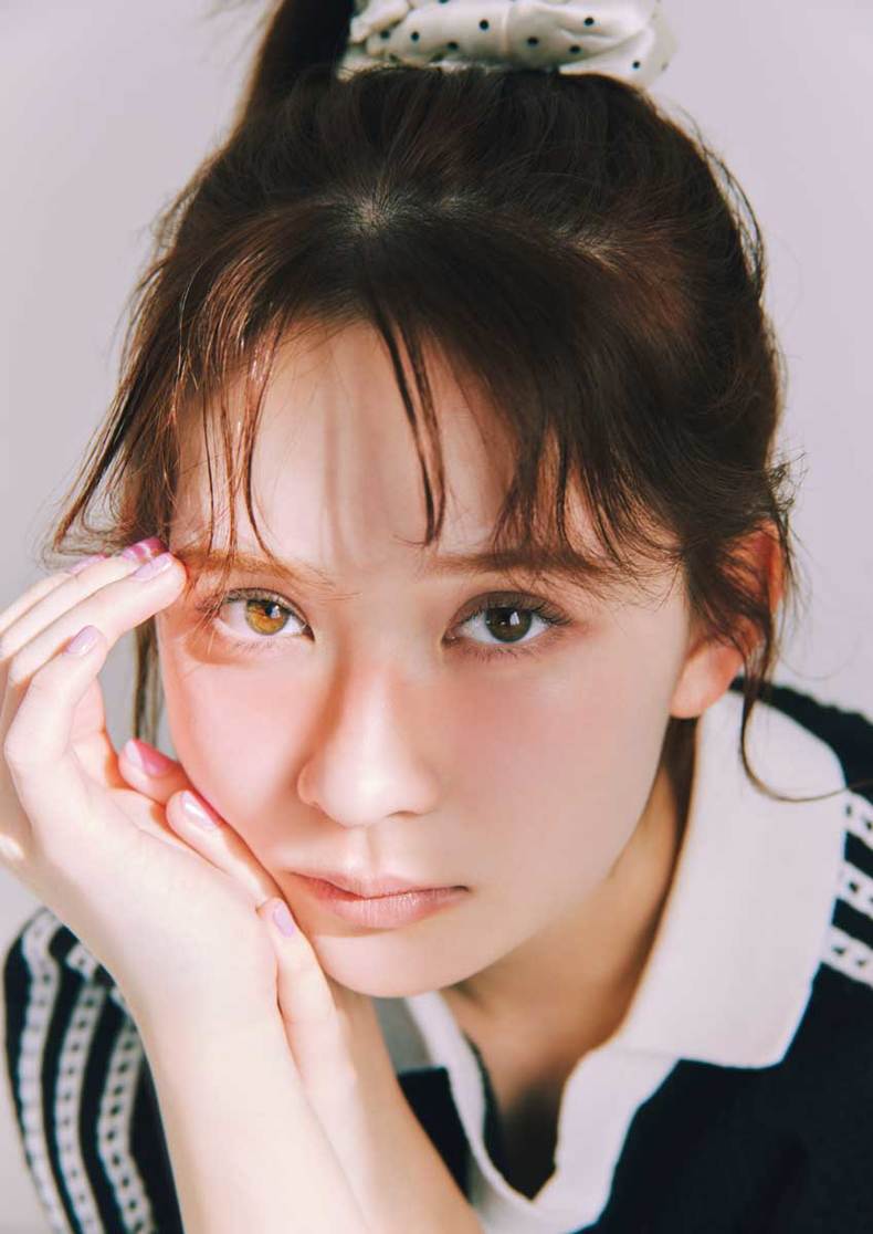 畑芽育。2026年ar3月号より