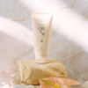 SENSUAL RICH BODY CREAM (センシュアルリッチボディクリーム) 価格:3,960 円(税込)<br>内容量:180g