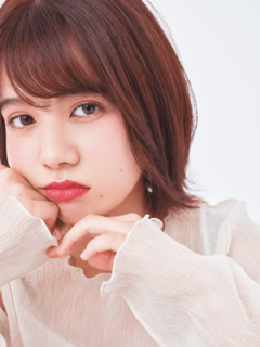 ツヤも透明感も欲張れるのは【まろみコーラルオレンジ】の特権