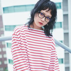 【ミディアム】黒髪の大胆ウルフでおしゃれなフレンチガール気分
