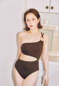 村重杏奈。ar7月号より
