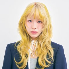 【ロング】レイヤーを使いこなせばハイトーンだって小顔に