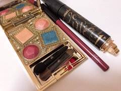 【一重さん専用♡】あのバズコスメに注目！秋色コスメでつくる美女見えアイメイク