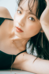 ジュエリーをまとう今泉佑唯