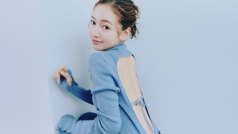 美海「『オフライン・ラブ』出演がダイエットのきっかけ」8kg減についてや美しすぎる背中作りの秘密についてインタビュー!