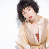 レイヤーを生かした揺れ感隙間ボブ