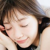 透明感が手に入るパックって？「ダメージ肌にはビタミンチャージ！」美肌モデルの愛用アイテムをお届け