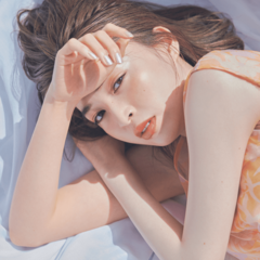 指でポンポンしただけなのに色っぽいでしょ♡ プロもガチ推し！真夏の【濡れシャドウメイク】