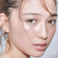 NEWなアイメイクは【ラメ】と【透け感】で作る♡　儚さ爆アガりなキラキラアイメイク